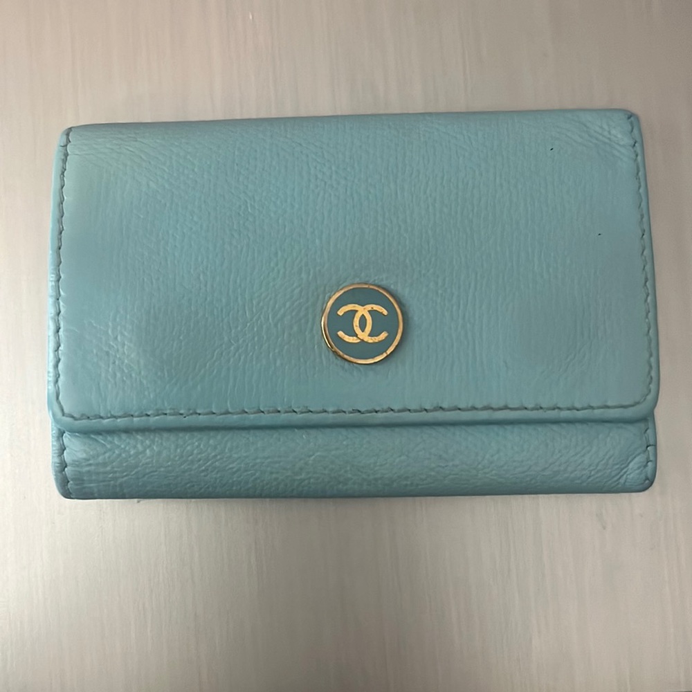 COPY - Chanel key holder